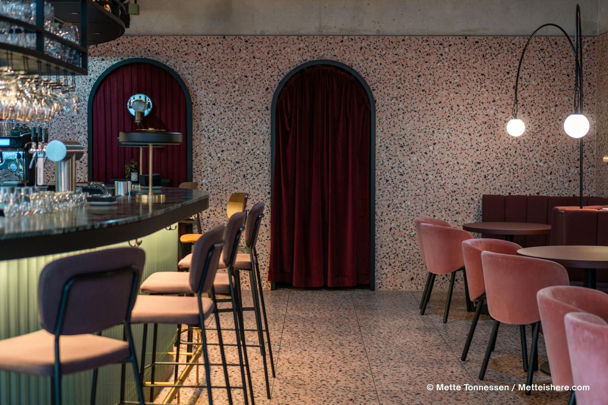 Hotel Indigo Vienna - Naschmarkt By Ihg Ngoại thất bức ảnh